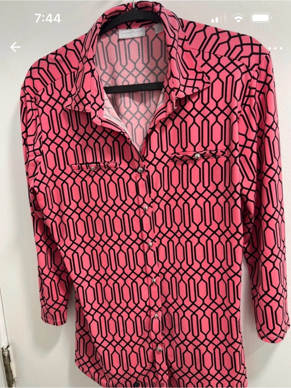 New York & Company Pink Geometric Button-Down Shirt